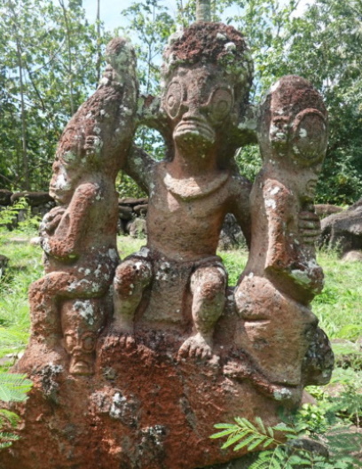 Nuku Hiva szobrok